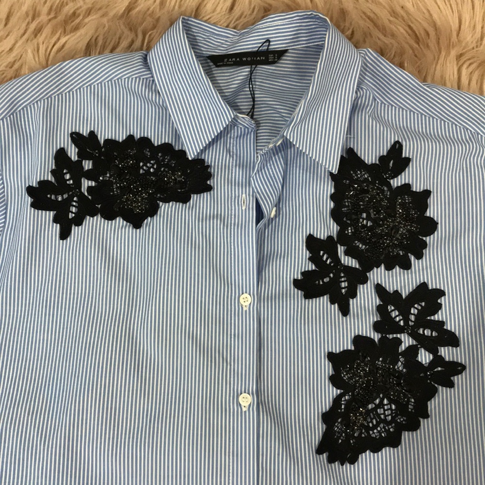 ⚡️SALE⚡️Zara Embroidered Button Down Blouse